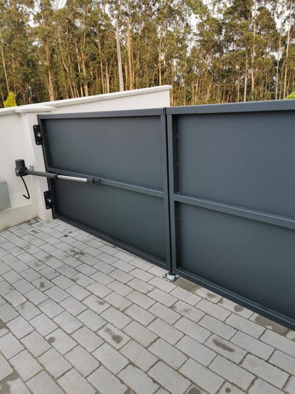 double-leaf gate swing motor